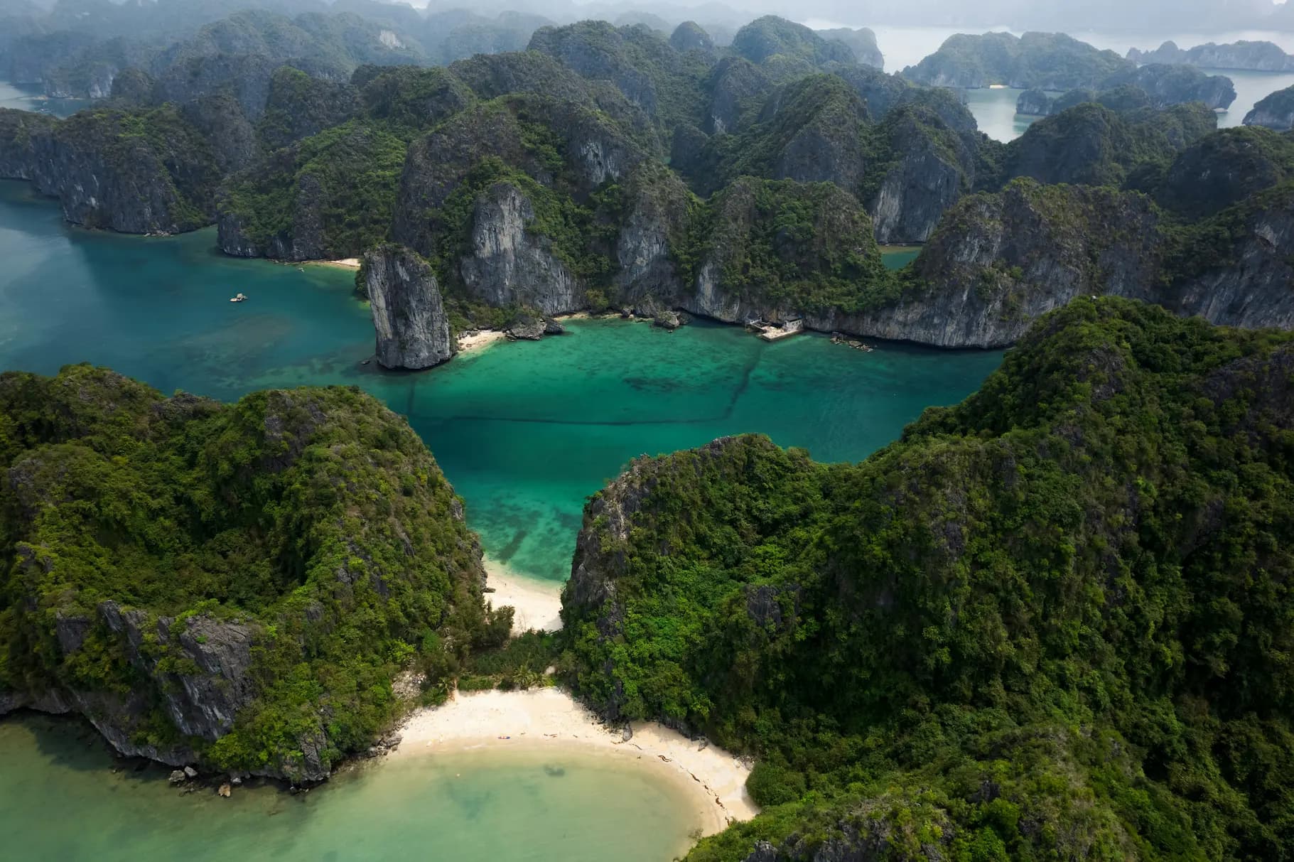 SOUTHEAST ASIA: VIETNAM, LAOS & CAMBODIA